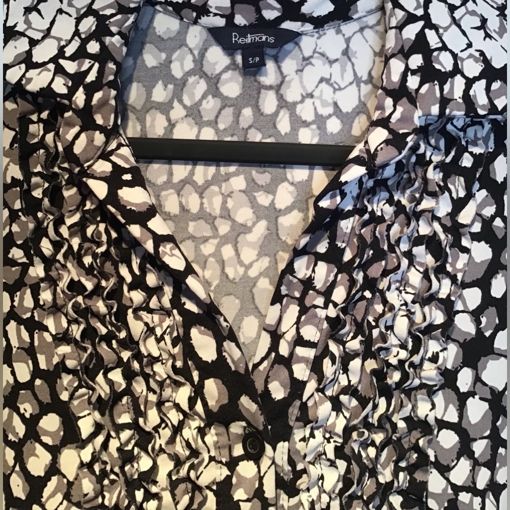 Reitmans Black & White Women’s Short Sleeves Top Size US S